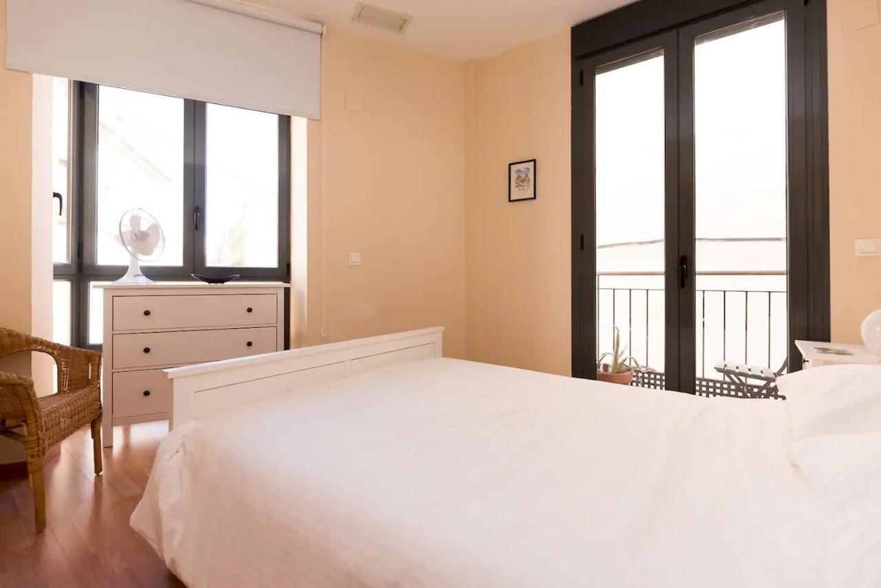 Alc - Modern 2 Bed Apartment In Historic Centre Alicante Dış mekan fotoğraf